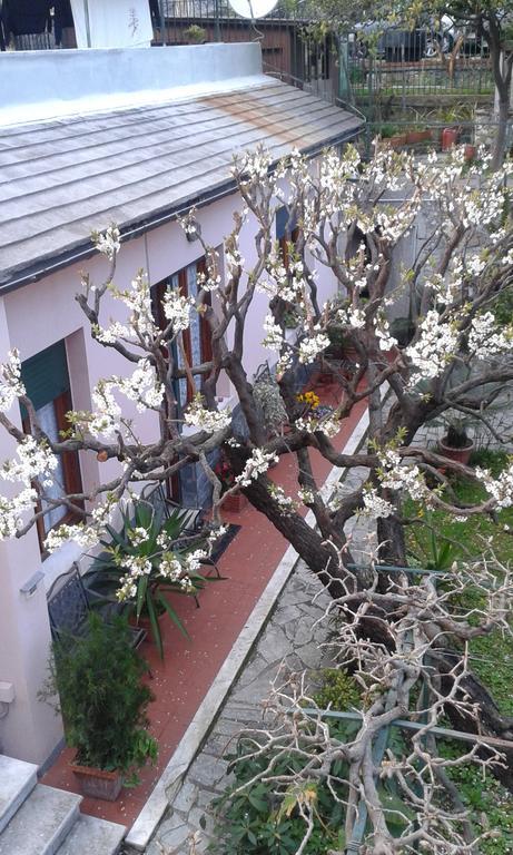 Casa Tra Il Verde E Il Blu Genoa Ngoại thất bức ảnh